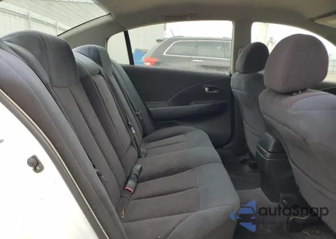 2002 Nissan Altima Base из США, поврежденный, VIN 1N4AL11D52C133685